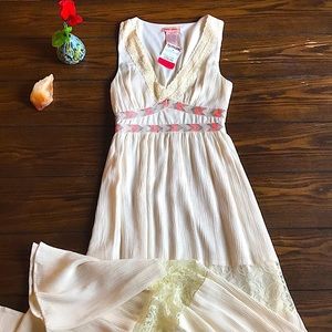 Cream Lace Boho Maxi Dress